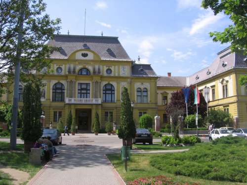 County Hall in Nyíregyháza, Hungary free photo