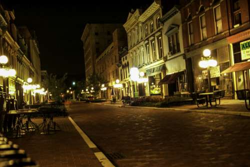 Downtown Frankfort at night in Kentucky free photo
