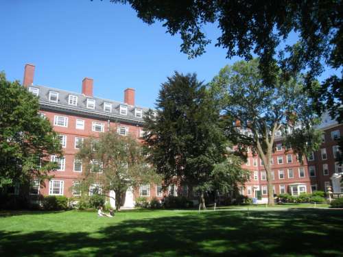 Eliot House at Harvard University, Cambridge, Massachusetts free photo