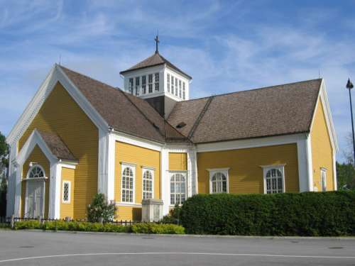 Ikaalinen Church building in Finland free photo