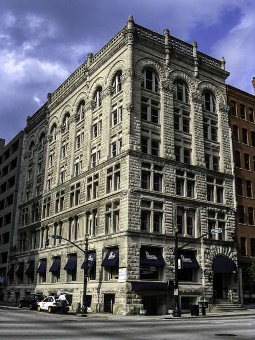 Income life insurance building in Louisville, Kentucky free photo