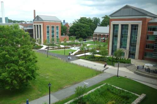 Main Quad of the University of Connecticut in Storrs free photo