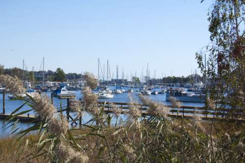 Milford Harbor seen from Pond Street in Connecticut free photo