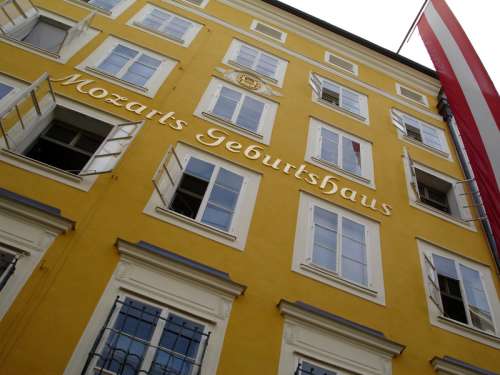 Mozart's birthplace at Getreidegasse 9 in Salzburg, Austria free photo