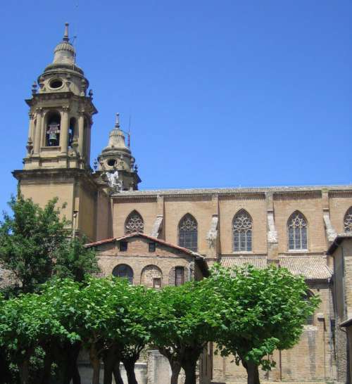 Pamplona Cathedral in Spain free photo
