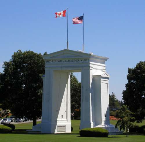 Peace Arch Monument on the US Canada Border in Blaine, Washington free photo