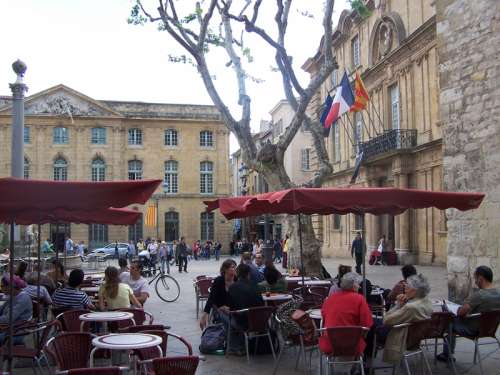 Place de l'Hotel de Ville in Aix-en-Provence, France free photo