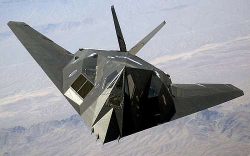 The USAF F-117 Nighthawk in Gulf War free photo