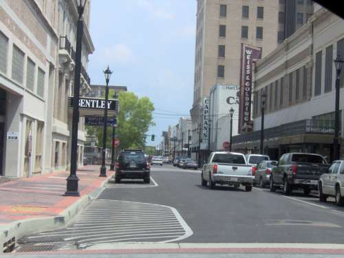 View of 3rd Street in downtown in Alexandria, Louisiana free photo