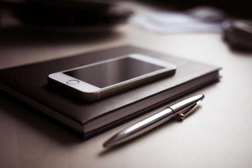 Diary with new iPhone 5S and Pen