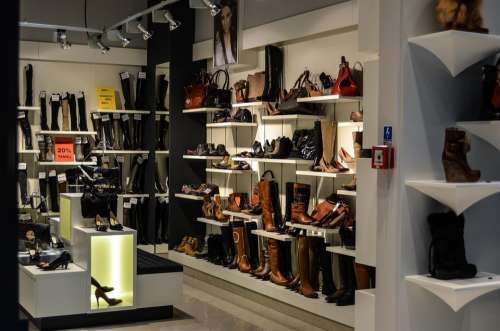 Already Shoes Exhibition Shop Shopping Shelves