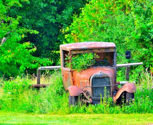 Antique Car Final Rest Abandoned Rust Broken