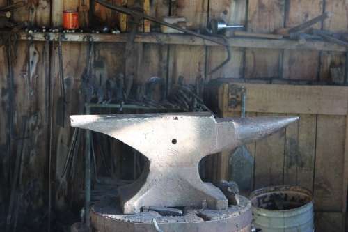 Anvil Metal Antique Heavy Ironwork Blacksmith
