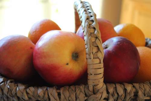 Apple Vitamins Fruit Fresh Healthy Food Ripe