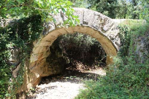 Aqueduct Nimes Antique Rome Vestige Archaeology