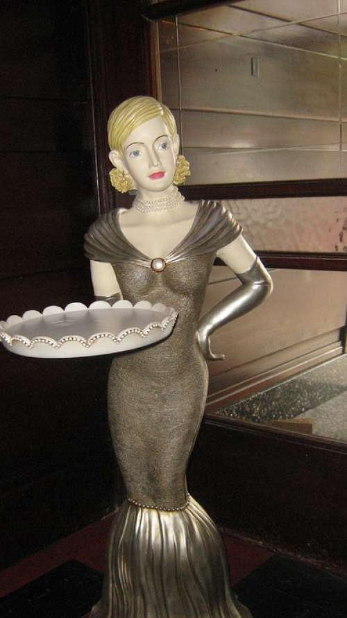Art Deco Decorative Statue
