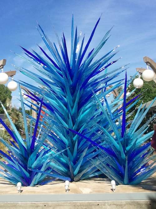Art Blue Glass Tree
