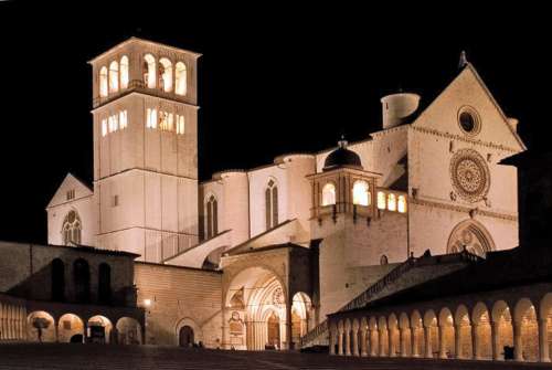 Assisi Monastery Church Umbria Ferragosto Cloister
