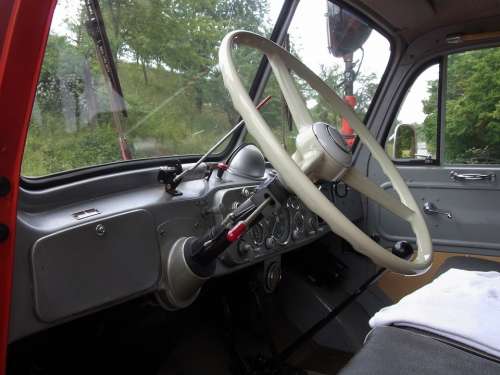 Auto Oldtimer Fire Red Handlebars Steering Wheel