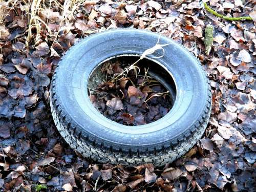 Auto Tires Waste Mature Age Thrown Away Disposed Of