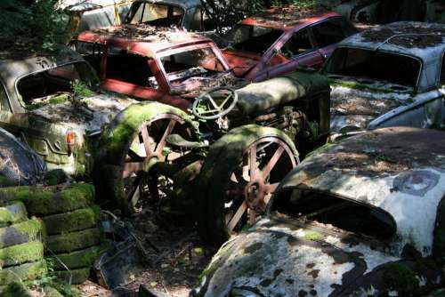 Autos Car Cemetery Old Rust Environment Pollution