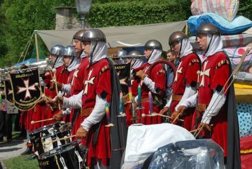 Band Knights Crusades Warrior Armor Marching