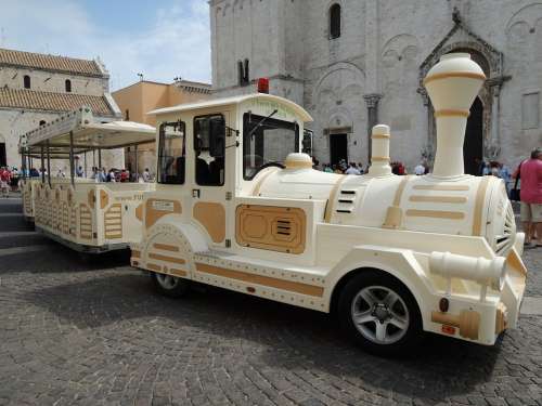 Bari Italy Train Tour