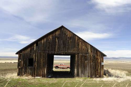 Barn Old An Through Truck Wallpapers