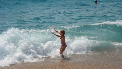 Beach Kids Game Sea Wave