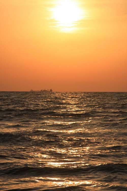 Beautiful Black Sea Glow Horizon Red Sea Sunrise