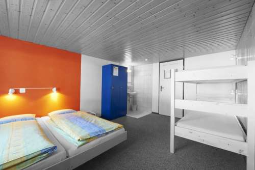 Bed Room Hostel