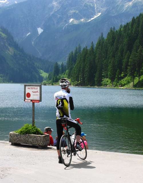 Bike Cyclists Road Bike Stop Allgäu Lake Tannheim
