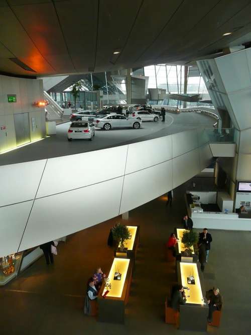 Bmw Museum Interior Hyper Modern Daring Architecture