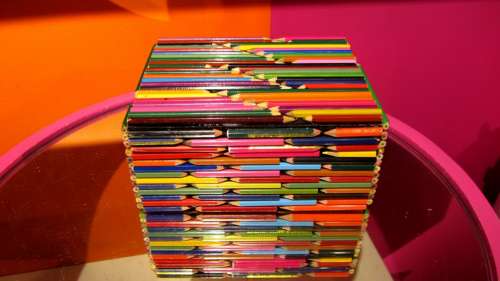 Box Colored Pencils Art Pens Colored Pencil