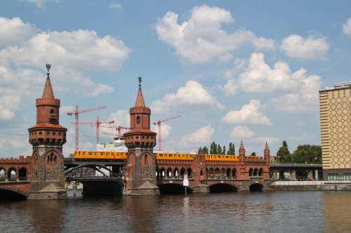 Bridge Oberbaumbrücke River Architecture City