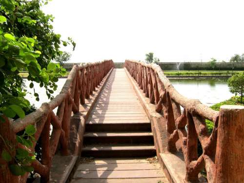 Bridge Water River Wooden Artificial Horizon