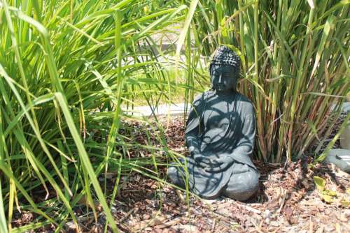 Buddha Grass Sculpture Laugh Statue Figure