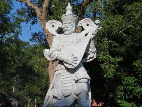 Buddhism Chines Statue Foz Do Iguaçu