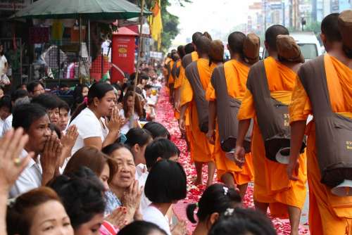 Buddhists Walk Monks Tradition Ceremony Thailand