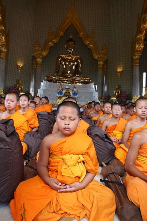 Buddhists Monks Buddhist Novice Meditate