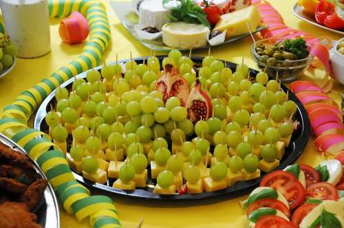 Buffett Grapes Cheese Food Delicious