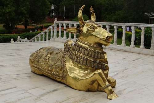 Bull Brasswork Nandi Celestial Carrier Temple