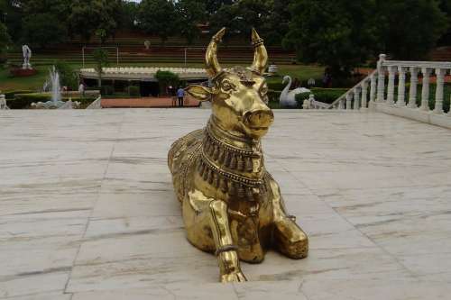 Bull Brasswork Nandi Celestial Carrier Temple