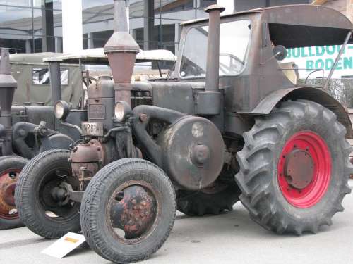 Bulldog Tracktor Oldtimer