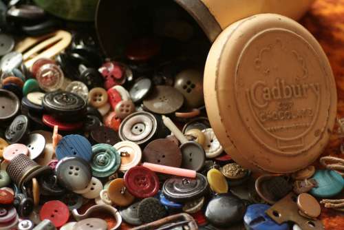 Buttons Button Tin Sewing Vintage Milo Circle Tin