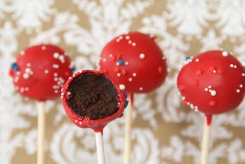 Cake Pops Dessert Sweets Red Chocolate Cake