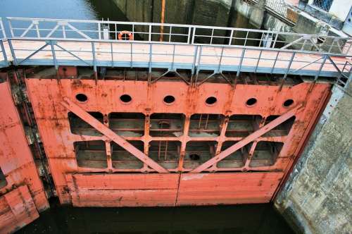 Canal Water Gate Lock Closed Heavy Crimson