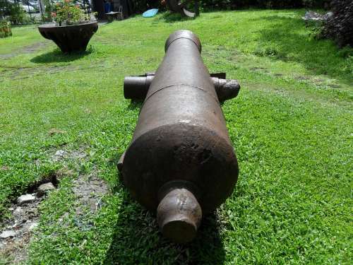 Cannon Steel Old