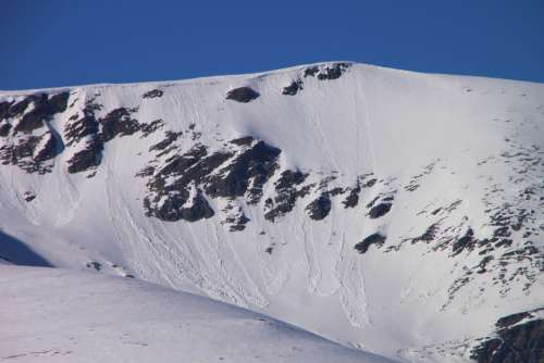 Carpathian Cold Gorj Mountain Peaks Ranca Romania