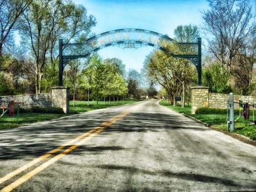 Cemetery Entrance Gate Arch Trees Columbus Ohio